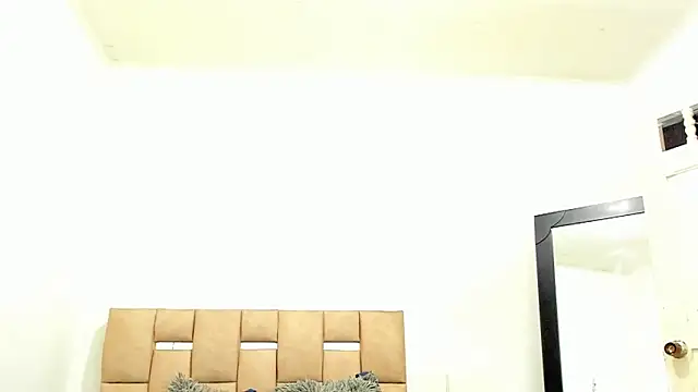 Alishagoddes online show from February 11, 2026, 1:11 pm