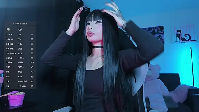 satanbabee online show from April 17, 2026, 11:18 pm