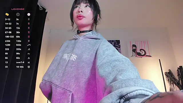 satanbabee online show from April 2, 2026, 11:22 pm