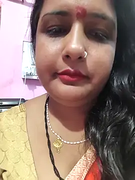 Snapshot of MohiniBhabhi chatting on September 23, 2025, 10:00 am MohiniBhabhi online show from September 23, 2025, 10:00 am