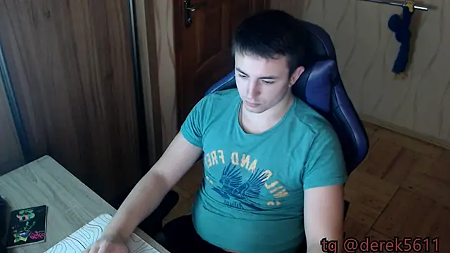 bigmark033 online show from November 30, 2025, 6:52 pm