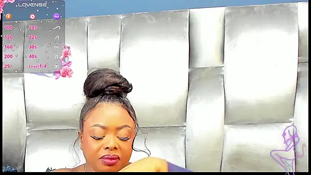 Snapshot of CamilaBenitez chatting on February 20, 2026, 11:56 am CamilaBenitez online show from February 20, 2026, 11:56 am