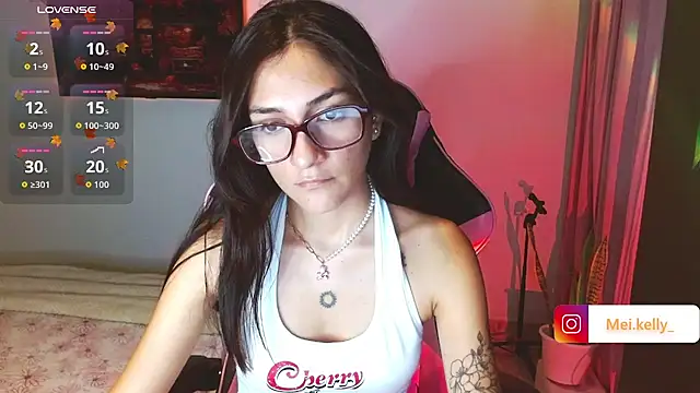 Mei Kelly online show from October 24, 2025, 1:15 am