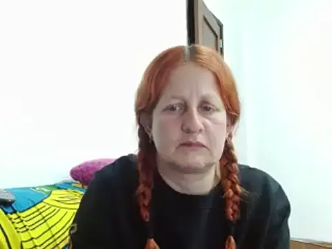 ViioletaMora online show from September 30, 2025, 5:13 am