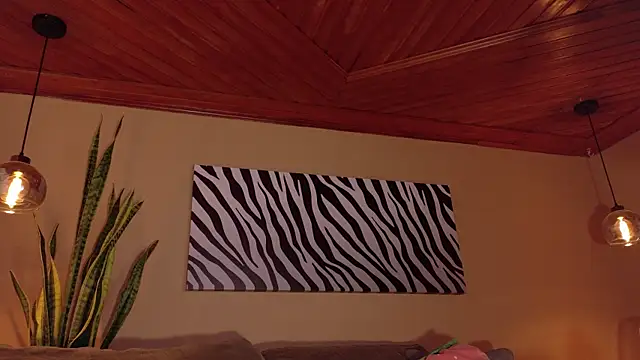 Hannah Borbon online show from October 11, 2025, 7:26 pm