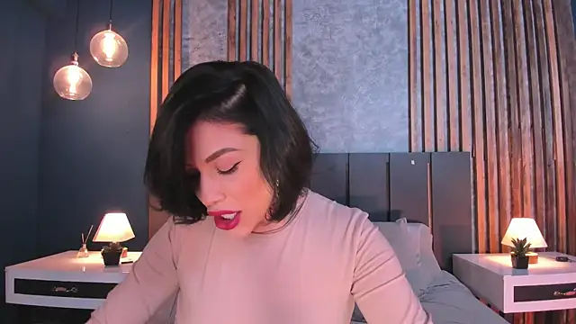 Hannah Borbon online show from March 4, 2025, 3:44 am