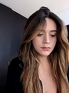 Snapshot of maliciaworld chatting on September 16, 2025, 5:25 pm maliciaworld online show from September 16, 2025, 5:25 pm