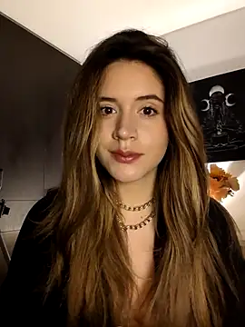 Snapshot of maliciaworld chatting on October 9, 2025, 10:43 pm maliciaworld online show from October 9, 2025, 10:43 pm