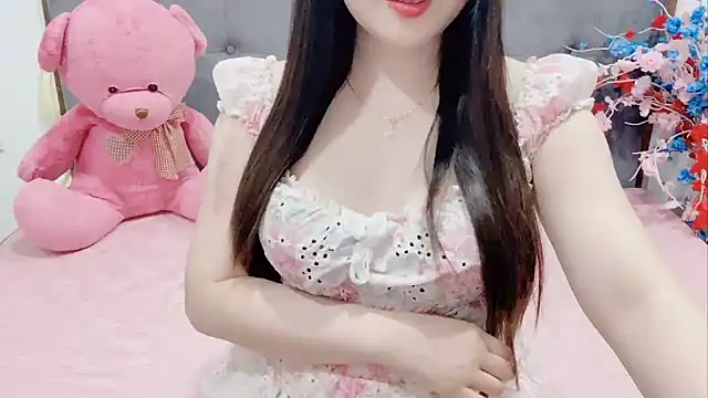 Snapshot of Funikio chatting on February 24, 2026, 2:07 pm Funikio online show from February 24, 2026, 2:07 pm