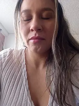 Zoe Nasty online show from March 1, 2026, 12:38 pm