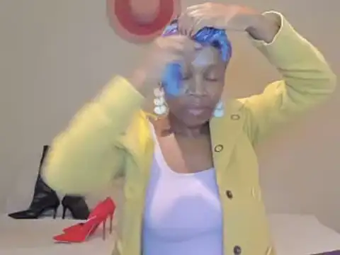 AfricanSquirtingQueen online show from May 19, 2026, 4:41 am