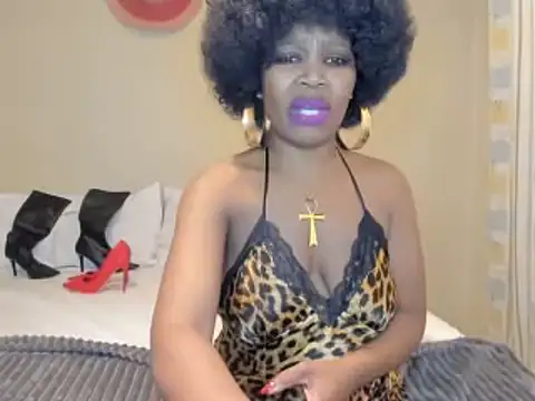 Snapshot of AfricanSquirtingQueen chatting on July 12, 2026, 5:47 pm AfricanSquirtingQueen online show from July 12, 2026, 5:47 pm