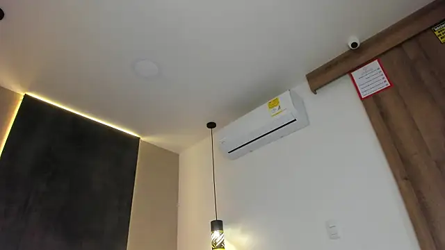 memphiswilliam online show from December 17, 2025, 3:00 am