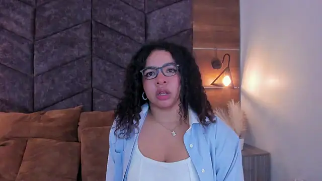 Snapshot of memphiswilliam chatting on March 21, 2025, 3:01 am memphiswilliam online show from March 21, 2025, 3:01 am