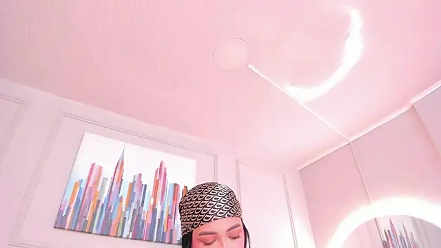 Snapshot of maddy_brookss chatting on February 21, 2026, 7:27 pm maddy brookss online show from February 21, 2026, 7:27 pm