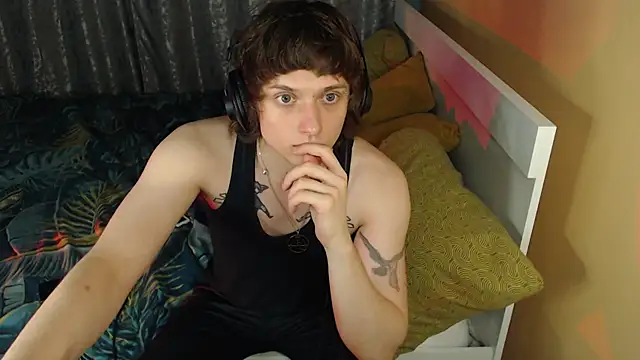 axxxturel online show from September 27, 2025, 5:30 pm