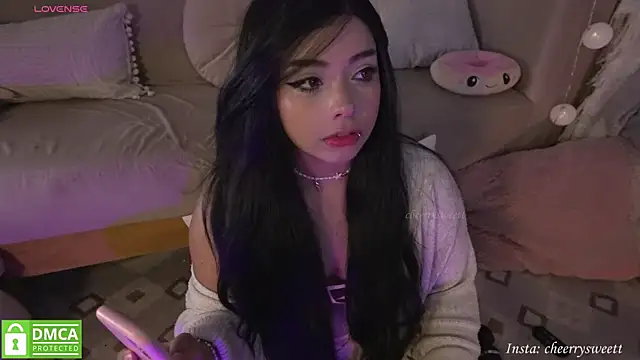 Cheerrysweett online show from October 8, 2025, 3:08 am