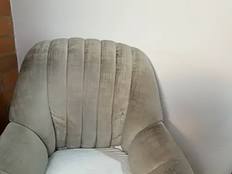 kanela3434 online show from April 18, 2026, 8:42 pm