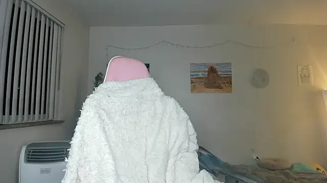 AudreyMadisonX online show from March 4, 2025, 5:53 am