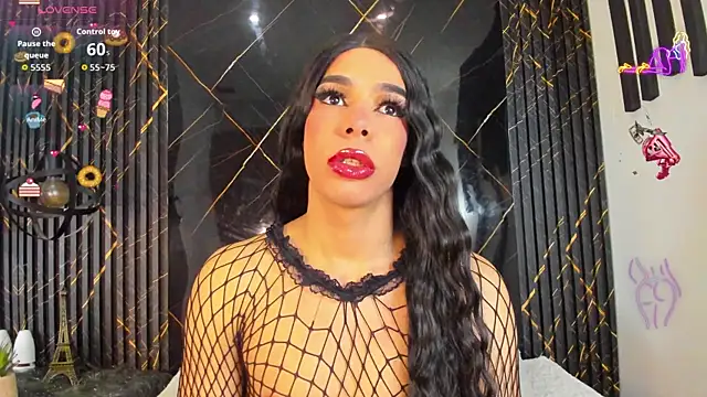 Snapshot of Giorgina_Parado chatting on October 18, 2025, 4:03 am Giorgina Parado online show from October 18, 2025, 4:03 am