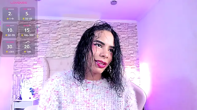 Snapshot of Giorgina_Parado chatting on November 29, 2025, 4:23 am Giorgina Parado online show from November 29, 2025, 4:23 am