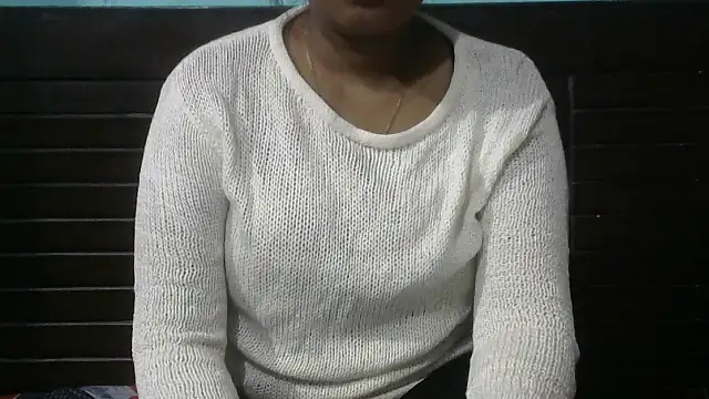 Im Cute online show from November 13, 2025, 6:45 pm