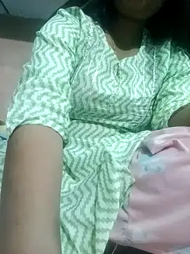 Im Cute online show from March 18, 2025, 7:01 pm