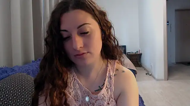 Helen Adams  online show from June 27, 2026, 5:57 am