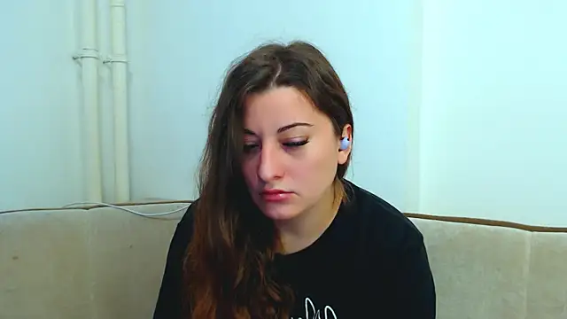 Helen Adams  online show from December 19, 2024, 8:23 am