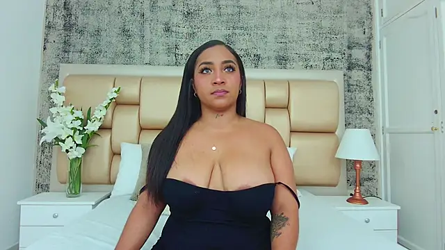 Snapshot of KateVenegas chatting on March 2, 2025, 2:25 pm KateVenegas online show from March 2, 2025, 2:25 pm