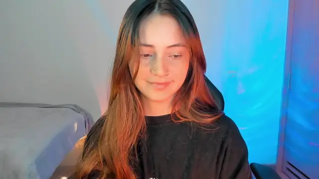 annie mora online show from September 25, 2025, 2:28 am