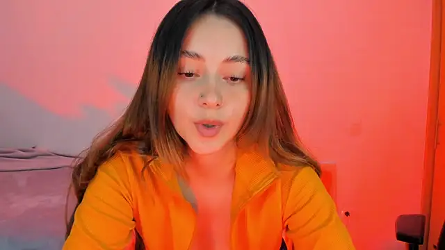 annie mora online show from November 28, 2025, 1:39 am