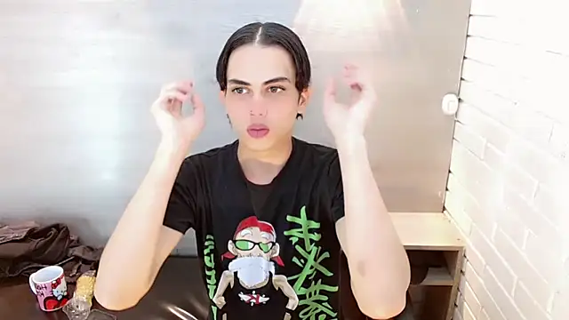 Daniela Pink  online show from September 21, 2025, 8:03 pm