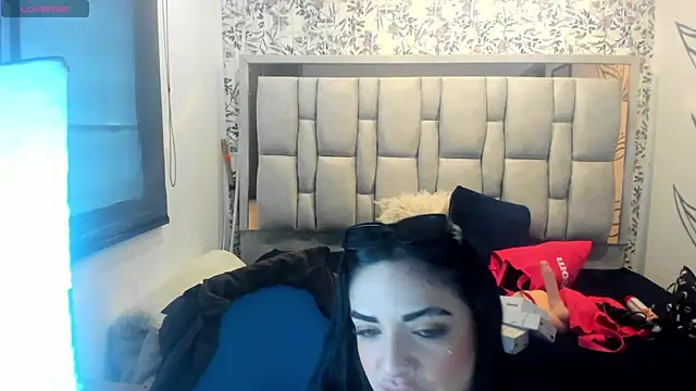 Anhell7 x online show from September 8, 2025, 7:35 pm