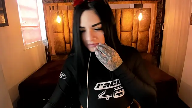 Anhell7 x online show from October 6, 2025, 7:58 pm