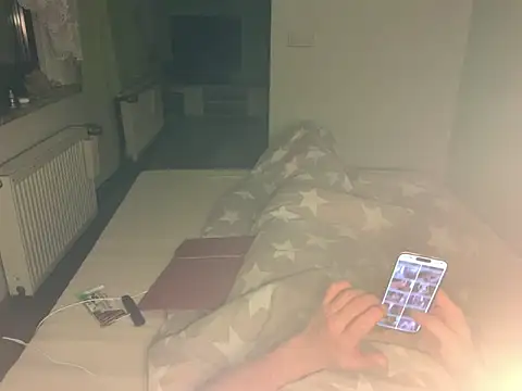 cosiblex online show from February 7, 2025, 9:58 pm