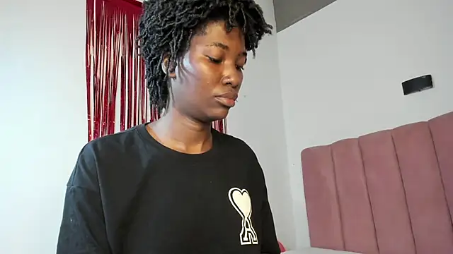 Tahira 21  online show from March 9, 2026, 7:39 pm