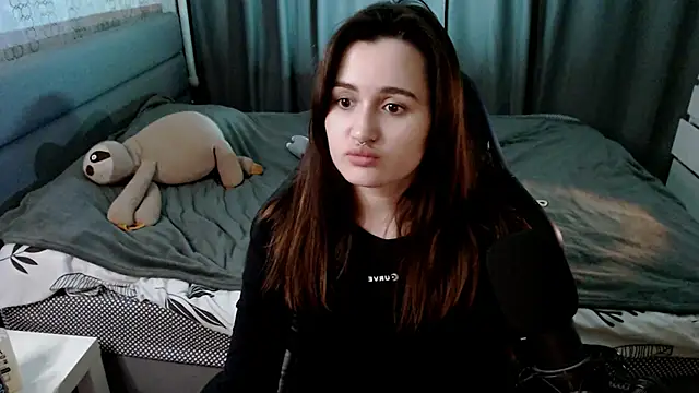 Snapshot of KiraYammy chatting on March 21, 2025, 6:51 pm KiraYammy online show from March 21, 2025, 6:51 pm