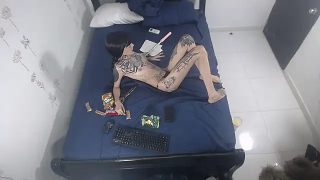 barbara anal squirt  online show from November 12, 2025, 6:45 pm