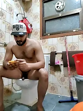 Snapshot of Magicman09@xh chatting on February 24, 2026, 4:41 pm Magicman09xh online show from February 24, 2026, 4:41 pm