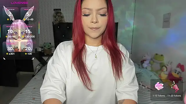 redgirlofficial online show from May 28, 2026, 12:29 am