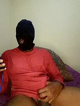 Gifttheskimaskboy online show from March 17, 2025, 4:19 am