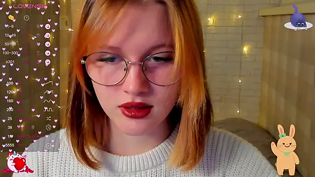 lauritta shy online show from December 13, 2024, 2:10 am