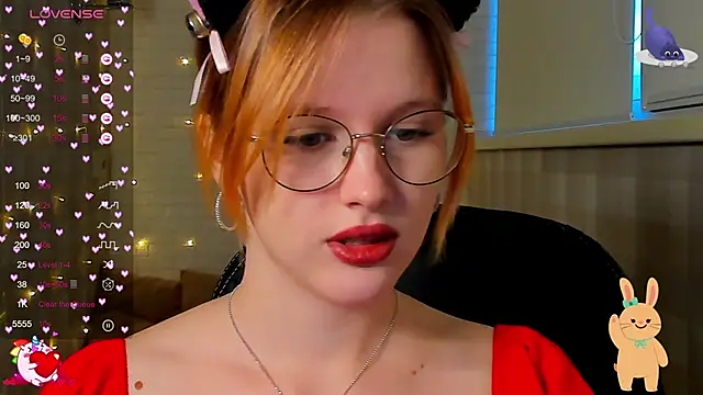 lauritta shy online show from December 14, 2024, 3:06 am