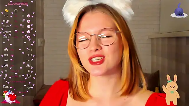 lauritta shy online show from December 22, 2024, 11:00 am