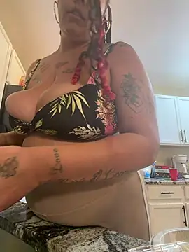 Exotickittykatt online show from June 21, 2026, 3:34 am