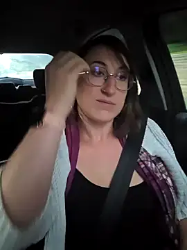 minierose online show from October 1, 2025, 5:56 am