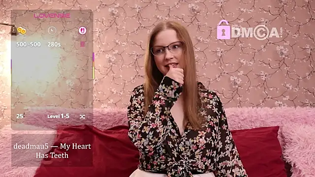 Snapshot of steffania- chatting on October 18, 2025, 12:18 pm steffania- online show from October 18, 2025, 12:18 pm