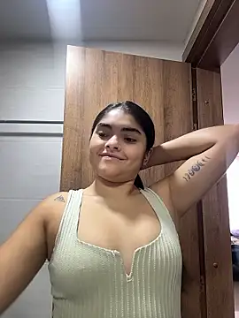 GiselOrtiz online show from January 8, 2026, 12:11 pm