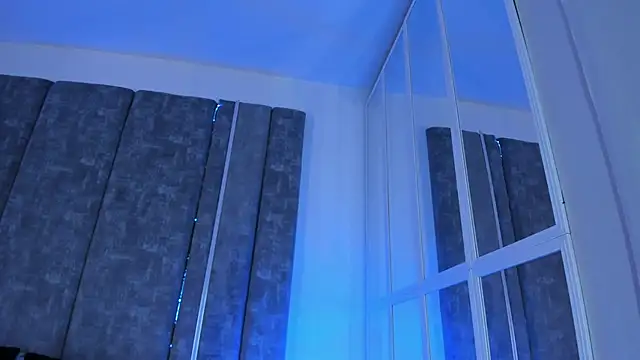 GiselOrtiz online show from October 8, 2025, 10:28 am